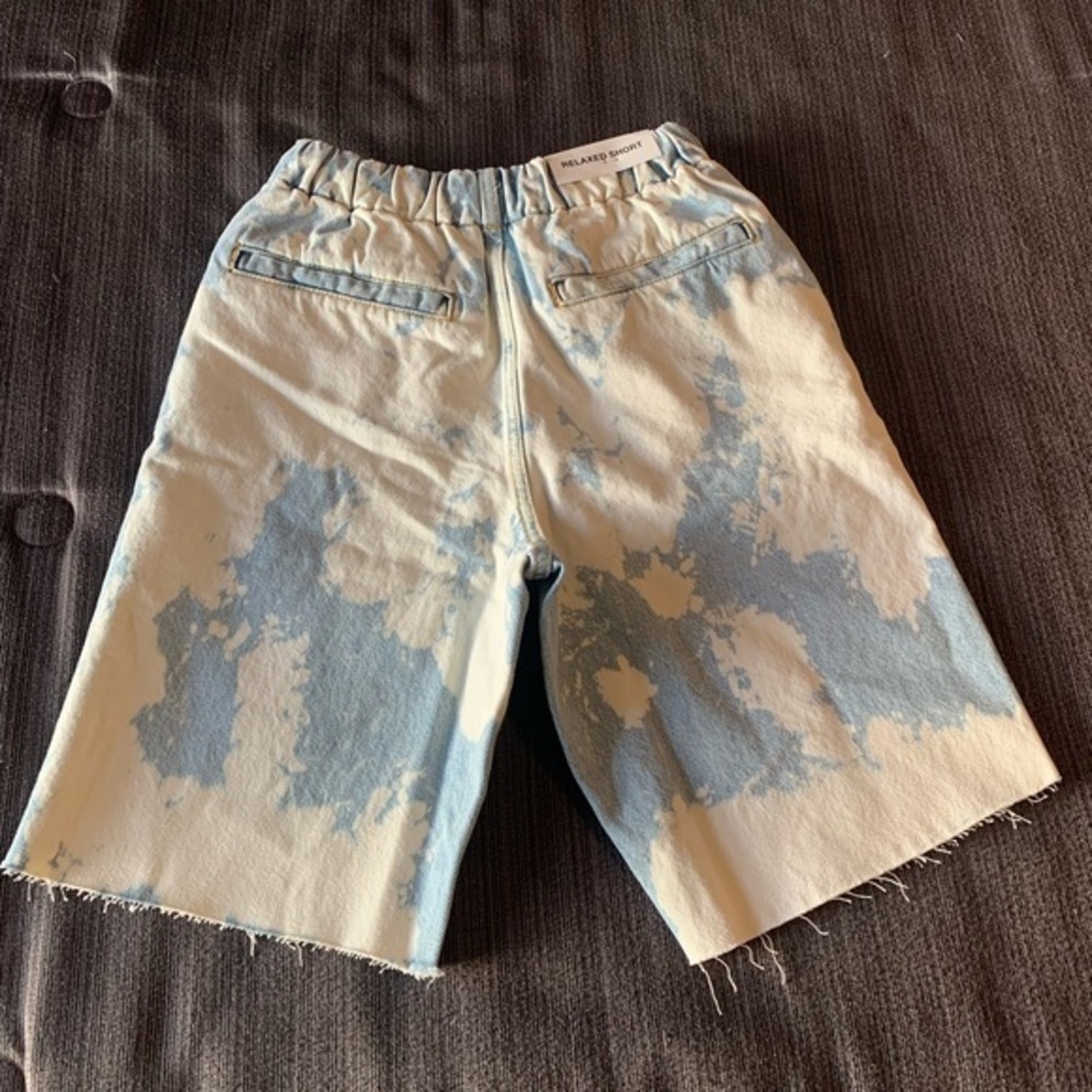 Zara Bleached Blue and Cream Jean Shorts - Picture 8 of 16